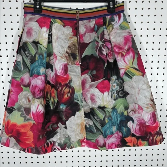 Ted Baker Kaideen Floral Skirt size 0 US 2 - Picture 2 of 6
